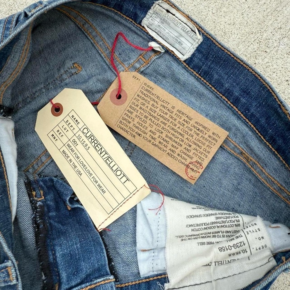 Current Elliot bell Flared Jeans - Picture 5 of 5